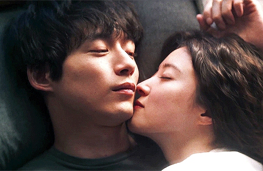 Mỹ nam ngôn tình hot nhất hiện tại: Hoàng tử nụ cười vạn người mê, nguyên mẫu của “bad boy” Nevertheless - Ảnh 2.