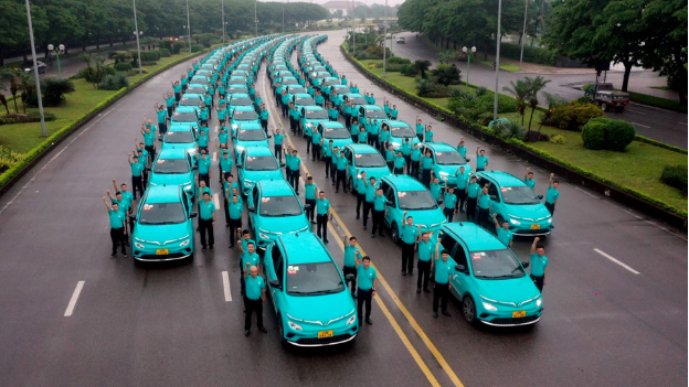 Doanh nghiệp Việt đầu tư hàng ngàn ô tô điện, tạo làn sóng chuyển đổi xanh mạnh mẽ- Ảnh 3. Doanh nghiệp Việt đầu tư hàng ngàn ô tô điện, tạo làn sóng chuyển đổi xanh mạnh mẽ- Ảnh 3.