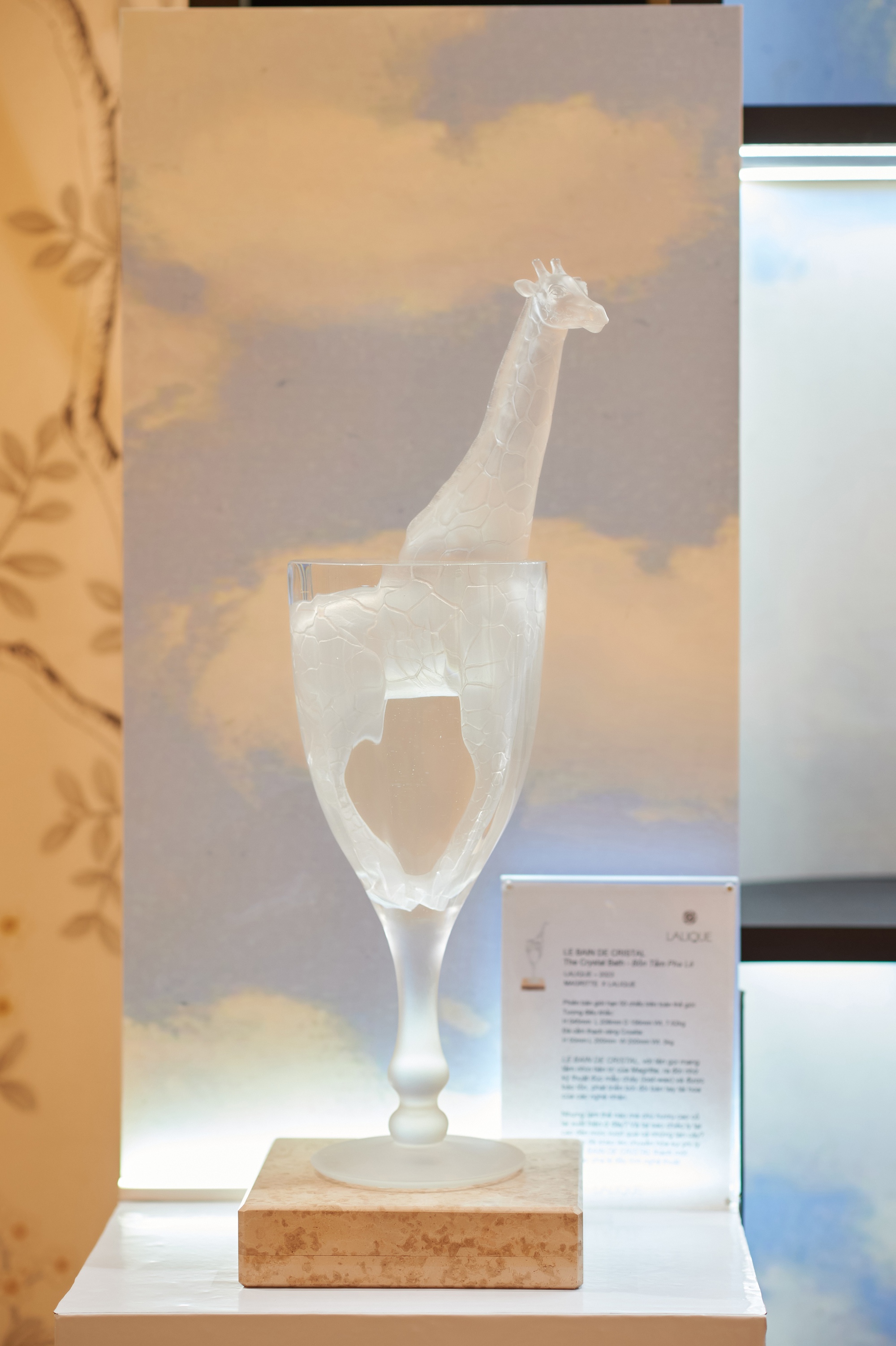 Magritte x Lalique: Triển lãm nghệ thuật pha lê tại Hà Nội mở cửa tự do cho công chúng- Ảnh 9.