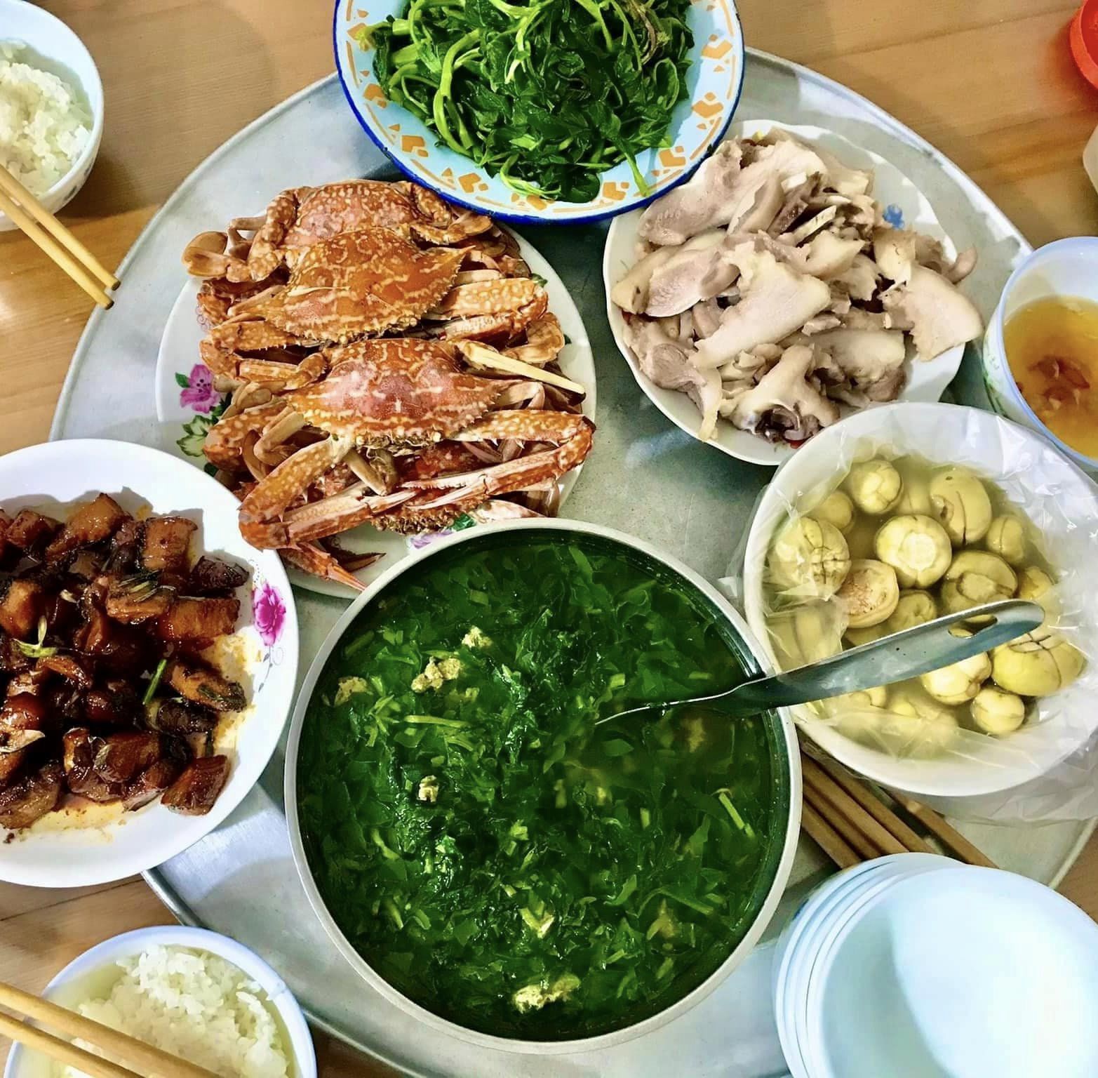 Mâm cơm quê giản dị của mẹ bầu tự nấu, bữa nào cũng đầy đặn nhưng ăn 1 kiểu giúp "vào con không vào mẹ"- Ảnh 9.