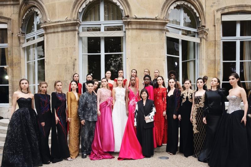 Tracy Couture được các tạp chí thời trang hàng đầu quốc tế vinh danh tại Paris Fashion Week- Ảnh 10.