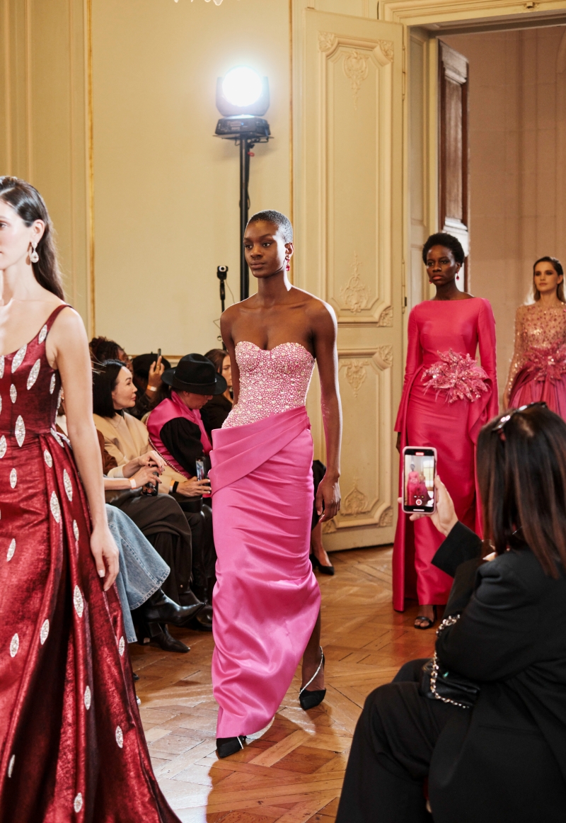 Tracy Couture được các tạp chí thời trang hàng đầu quốc tế vinh danh tại Paris Fashion Week- Ảnh 7.