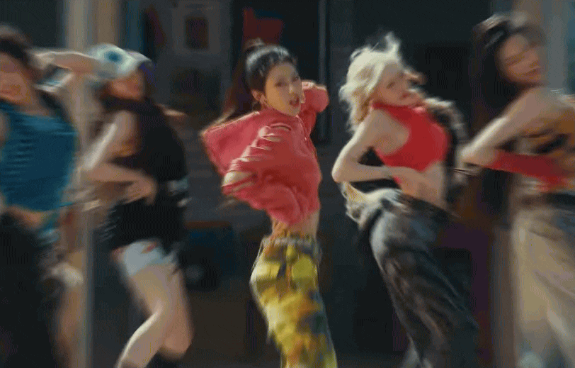 Em gái BLACKPINK thoát "dớp" nhạc dở nhưng có vượt qua "kiếp nạn flop" hay không thì chưa chắc!- Ảnh 4.