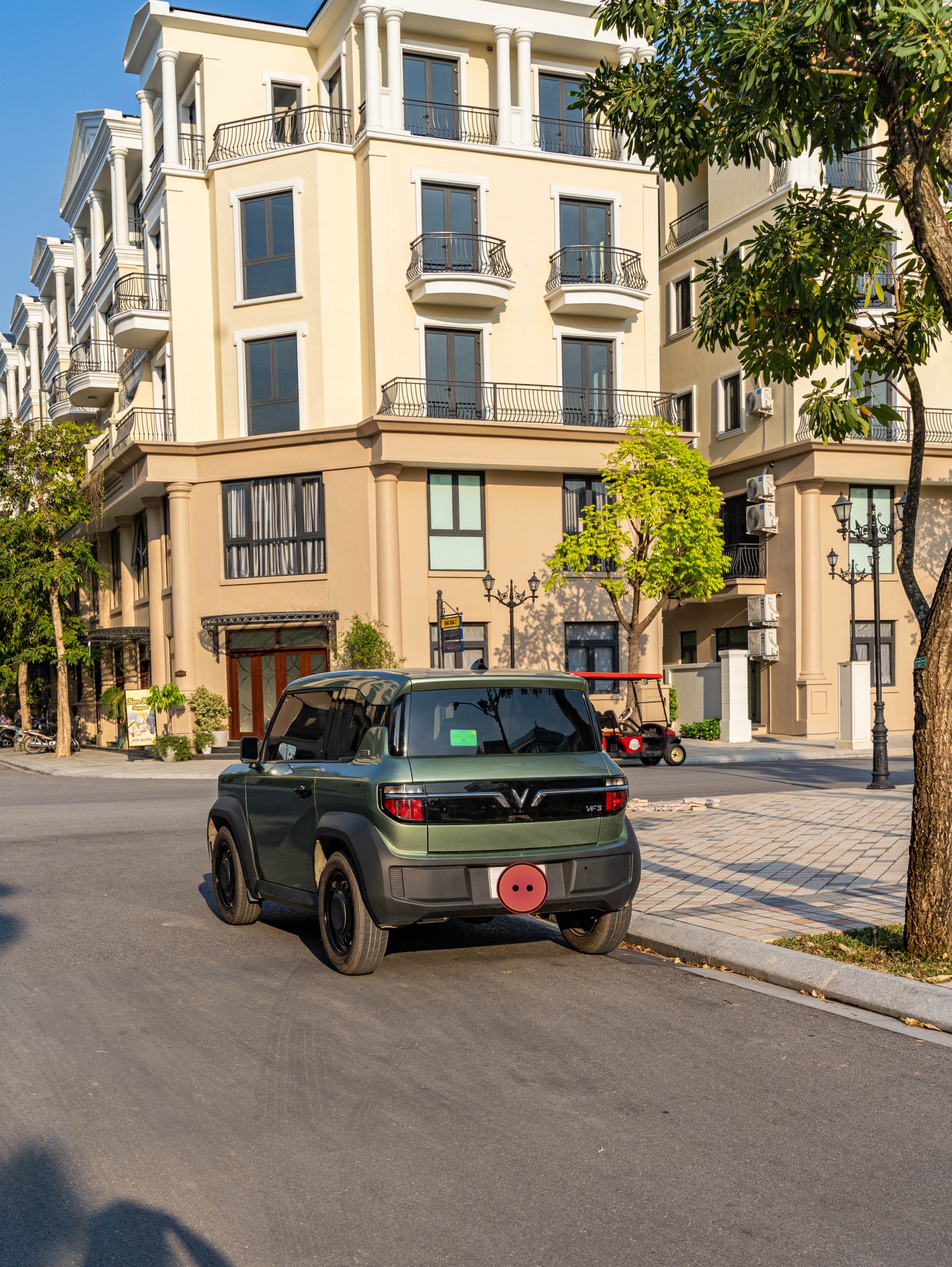 Cô gái 34 tuổi đánh giá VinFast VF3: "Thích vì xe có ngoại hình và màu sắc xinh xắn, đi lại trong nội thành tiện!"- Ảnh 13. Cô gái 34 tuổi đánh giá VinFast VF3: "Thích vì xe có ngoại hình và màu sắc xinh xắn, đi lại trong nội thành tiện!"- Ảnh 13.