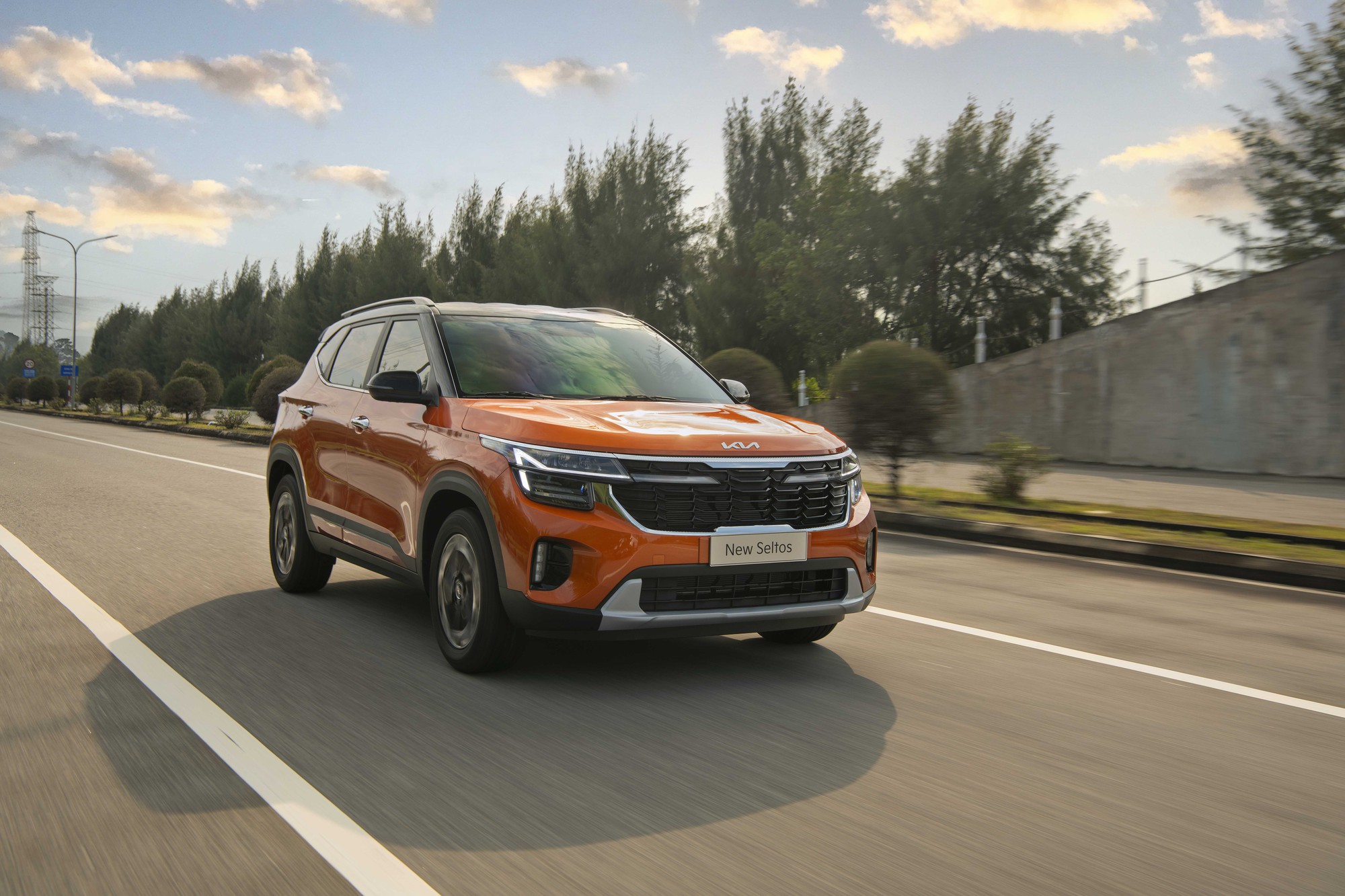 Kia Seltos mới tăng ưu đãi dịp cuối năm- Ảnh 1.