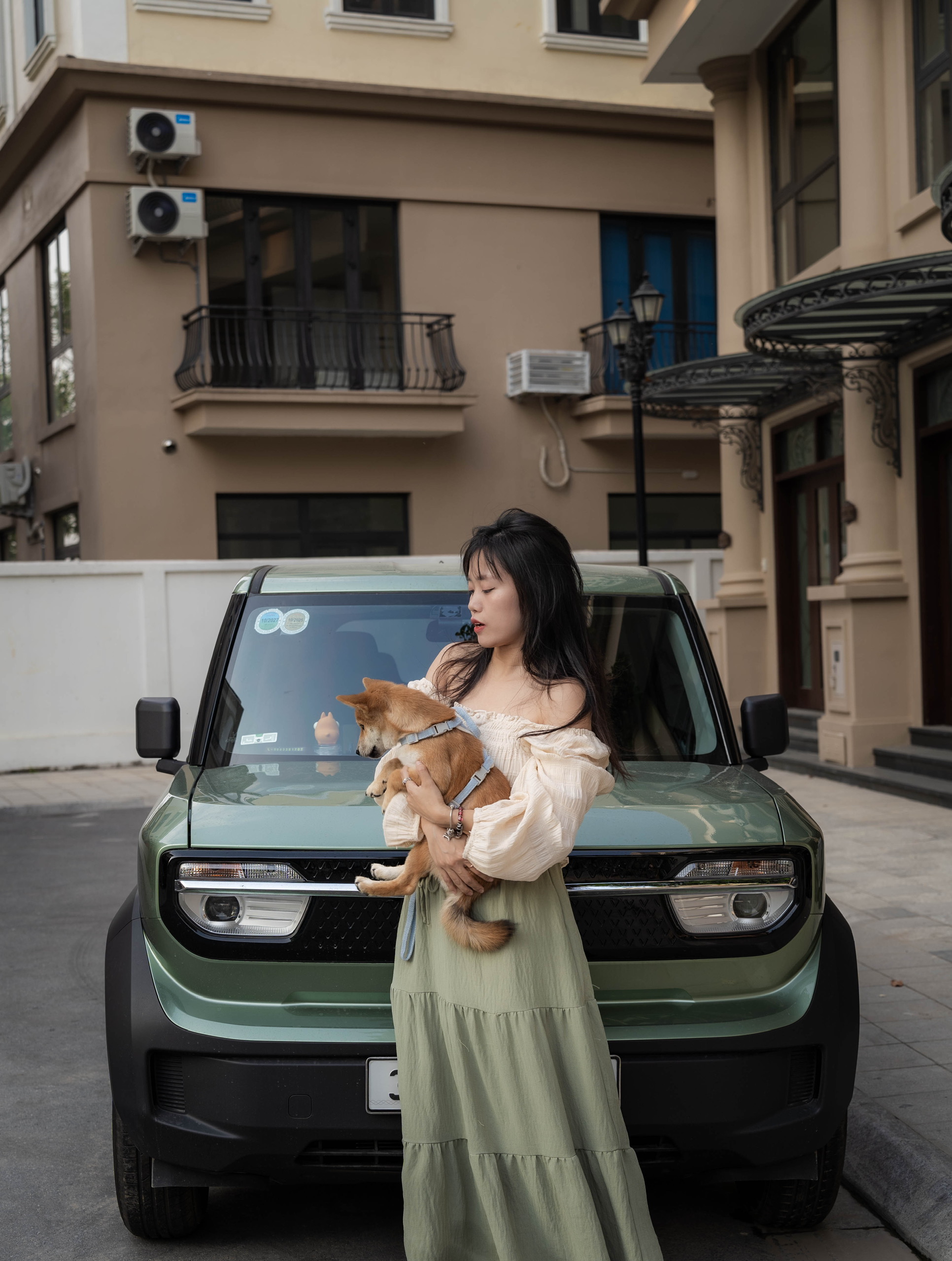 Cô gái 34 tuổi đánh giá VinFast VF3: "Thích vì xe có ngoại hình và màu sắc xinh xắn, đi lại trong nội thành tiện!"- Ảnh 3. Cô gái 34 tuổi đánh giá VinFast VF3: "Thích vì xe có ngoại hình và màu sắc xinh xắn, đi lại trong nội thành tiện!"- Ảnh 3.