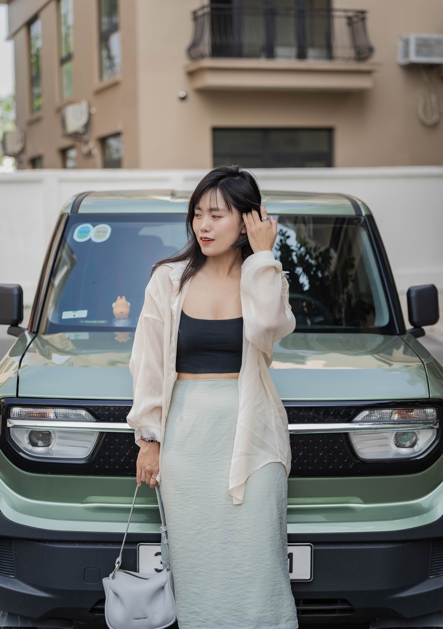 Cô gái 34 tuổi đánh giá VinFast VF3: "Thích vì xe có ngoại hình và màu sắc xinh xắn, đi lại trong nội thành tiện!"- Ảnh 4. Cô gái 34 tuổi đánh giá VinFast VF3: "Thích vì xe có ngoại hình và màu sắc xinh xắn, đi lại trong nội thành tiện!"- Ảnh 4.