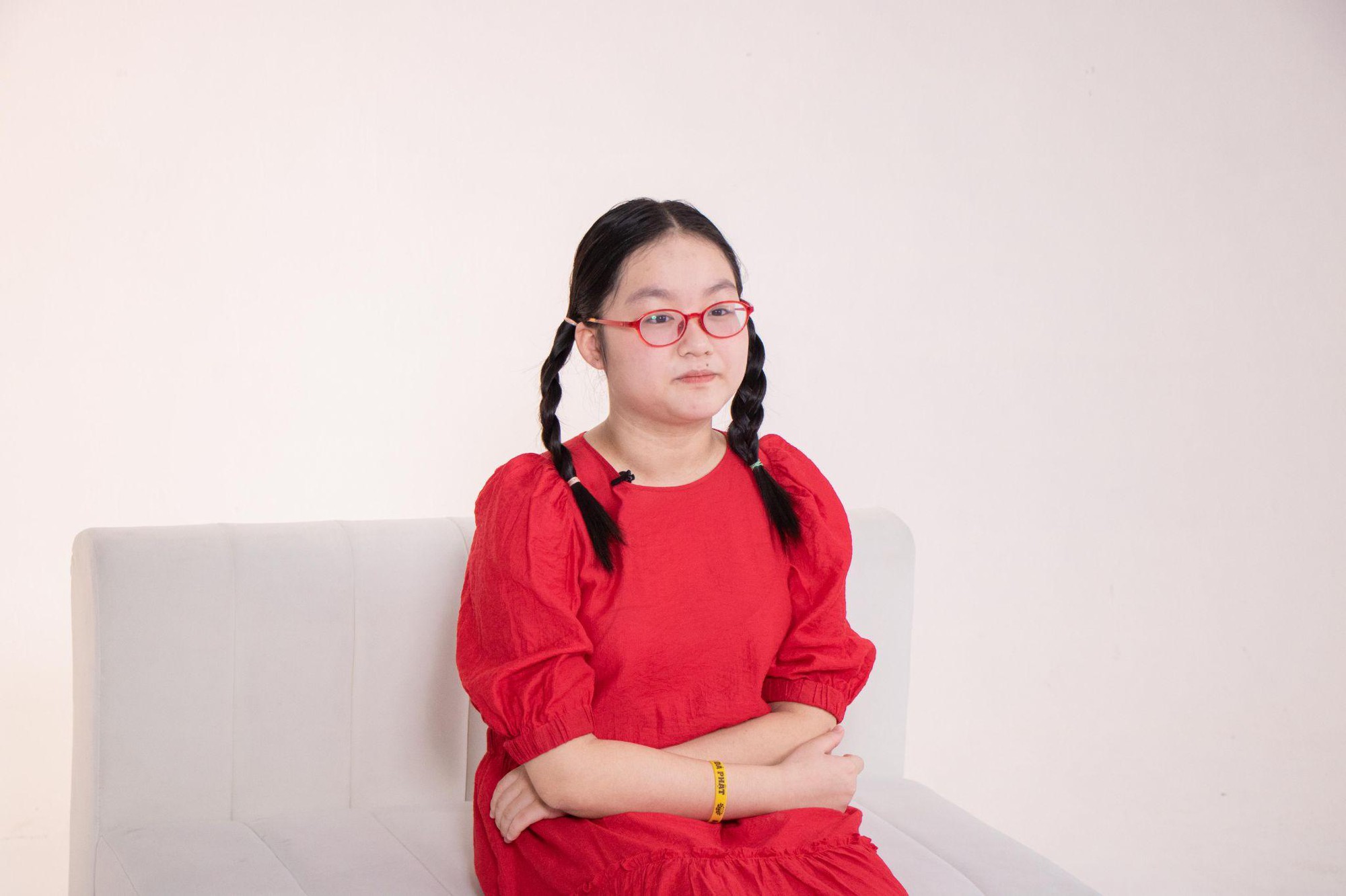 Sếp Huy NL Schannel, Tiktoker Đồng Thùy Dung cùng nhau "Cảm ơn thầy cô"- Ảnh 5. Sếp Huy NL Schannel, Tiktoker Đồng Thùy Dung cùng nhau "Cảm ơn thầy cô"- Ảnh 5.