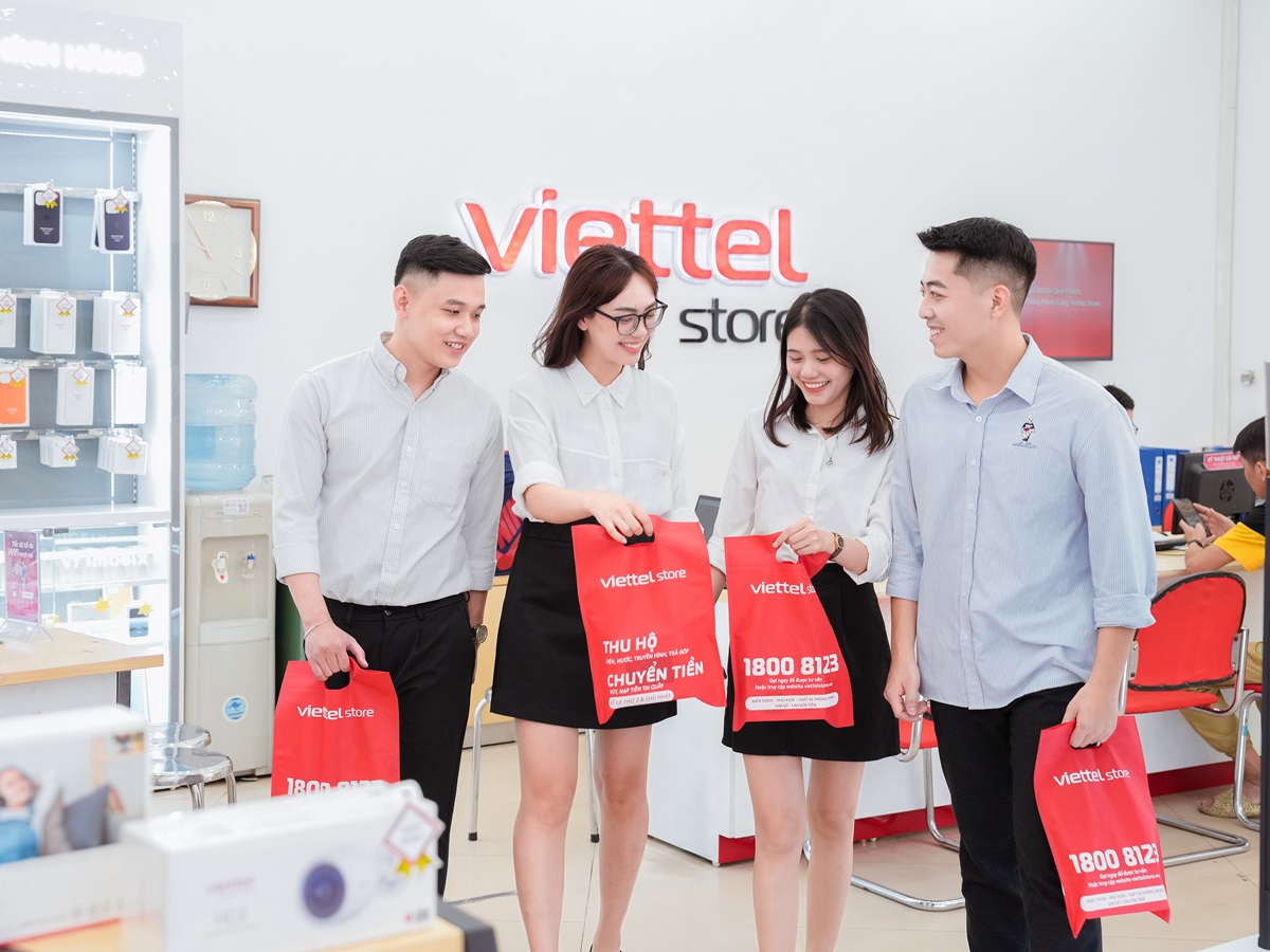 Viettel 商店 2024 年黑色星期五：令人驚嘆的促銷，盡情購物 - 照片 2。