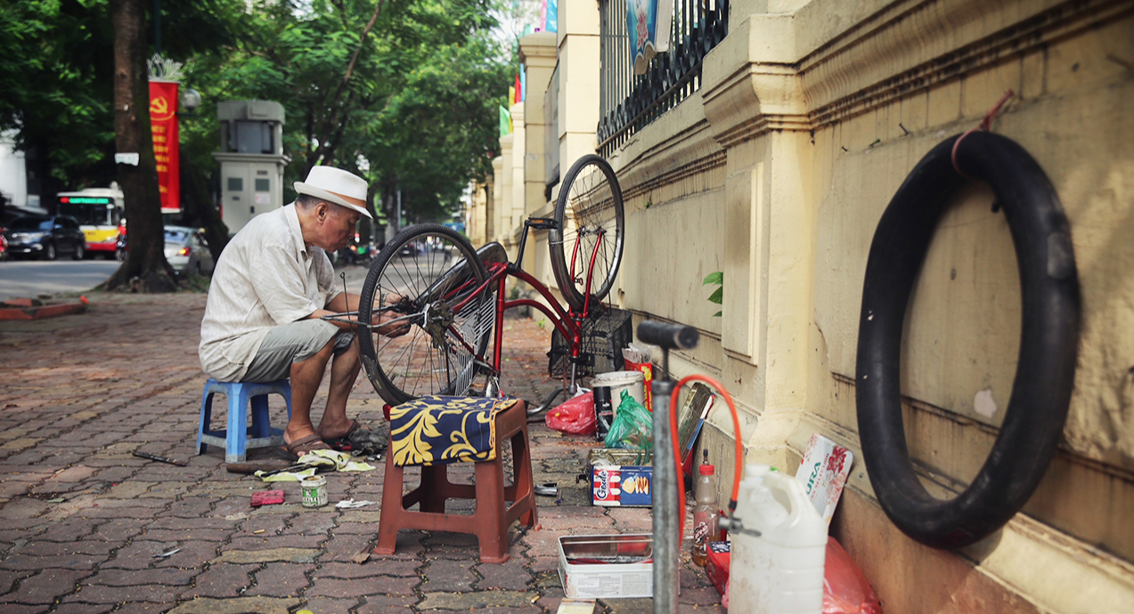 Hơn 60 tuổi nhưng chưa có lương hưu và cũng chưa đủ tuổi nhận trợ cấp hưu trí: Người lao động được hỗ trợ gì?- Ảnh 1. Hơn 60 tuổi nhưng chưa có lương hưu và cũng chưa đủ tuổi nhận trợ cấp hưu trí: Người lao động được hỗ trợ gì?- Ảnh 1.
