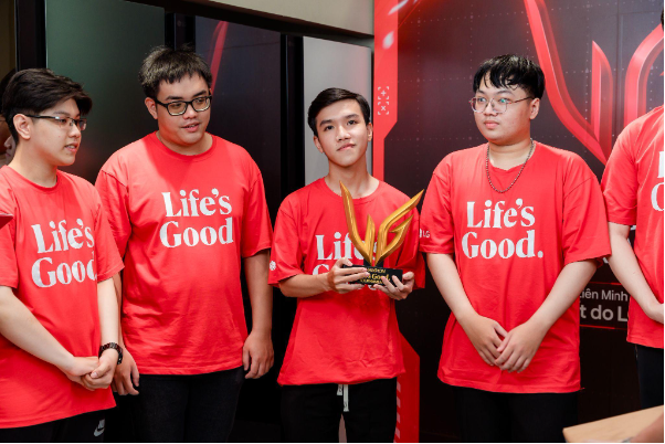 GENETIC ESPORT vô địch giải đấu Liên minh Huyền thoại lớn nhất do LG tổ chức tại Việt Nam- Ảnh 2.
