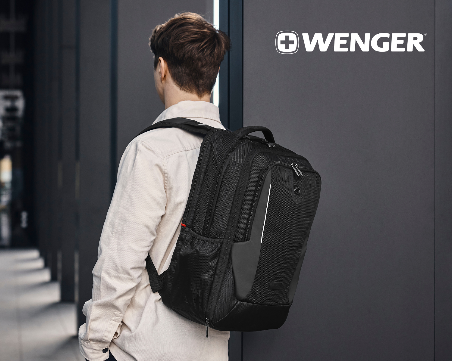 Khám phá 2 thương hiệu Thụy Sĩ nổi tiếng phân phối bởi House Of Luggage- Ảnh 4.