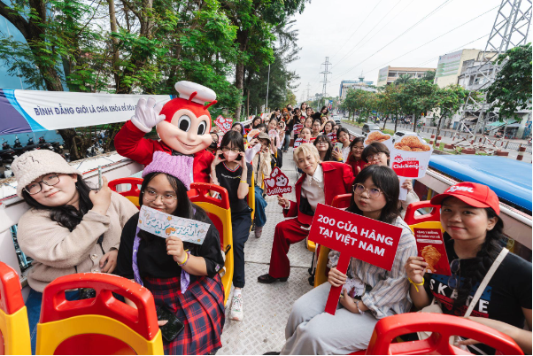 Jollibee chính thức khai trương cửa hàng thứ 200, đánh dấu hành trình 2 thập kỷ phát triển- Ảnh 2.