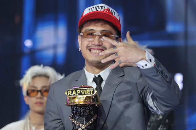 Quán quân Rap Việt mùa 4: “Tôi sốc và ngỡ ngàng”, B Ray sẽ rút lui sau khi giành chiến thắng?- Ảnh 1.