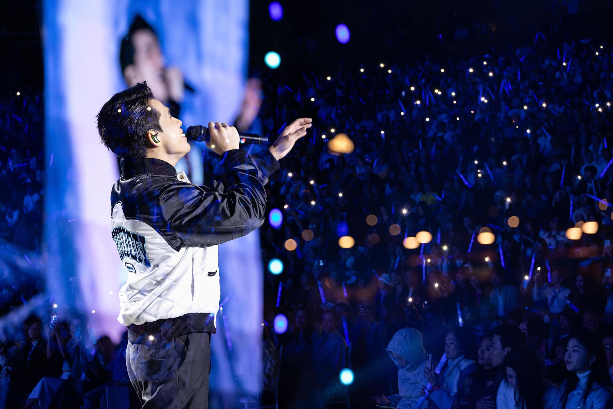 Quốc Thiên 2024 - Năm bứt phá của giọng ca quán quân VietNam Idol trên hành trình nghệ thuật bền bỉ- Ảnh 2. Quốc Thiên 2024 - Năm bứt phá của giọng ca quán quân VietNam Idol trên hành trình nghệ thuật bền bỉ- Ảnh 2.