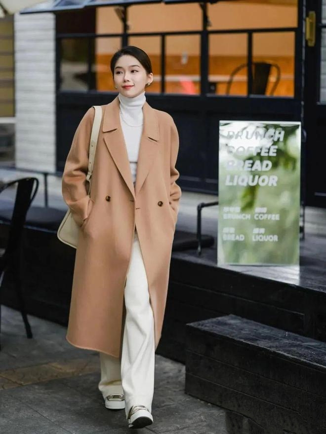 4 gam màu áo khoác dẫn đầu xu hướng thời trang thu đông nên mua- Ảnh 10. 4 gam màu áo khoác dẫn đầu xu hướng thời trang thu đông nên mua- Ảnh 10.