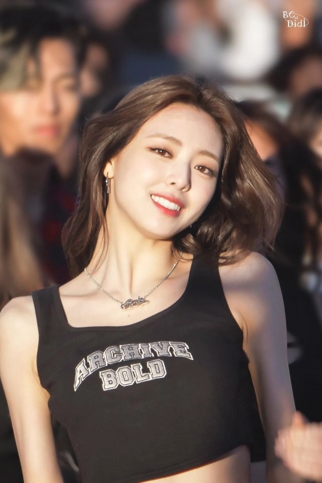 Sự thật sau tin đồn nữ thần Kpop độn hông để có body đỉnh đến mức được khen đẹp hơn cả Jennie- Ảnh 6.