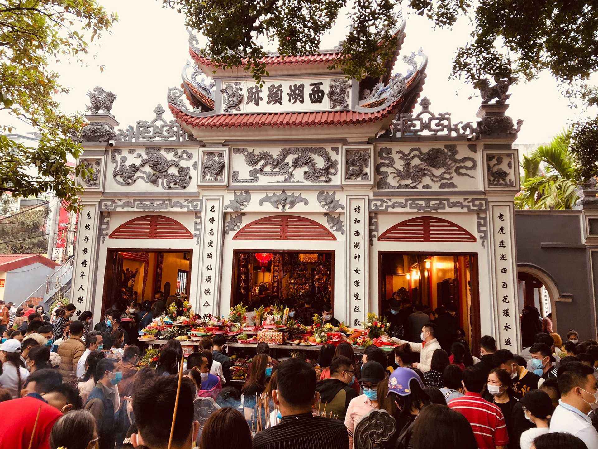 8 địa điểm tâm linh nổi tiếng nhất Hà Nội phù hợp để vừa vãn cảnh du xuân, vừa đi lễ đầu năm mới- Ảnh 5.