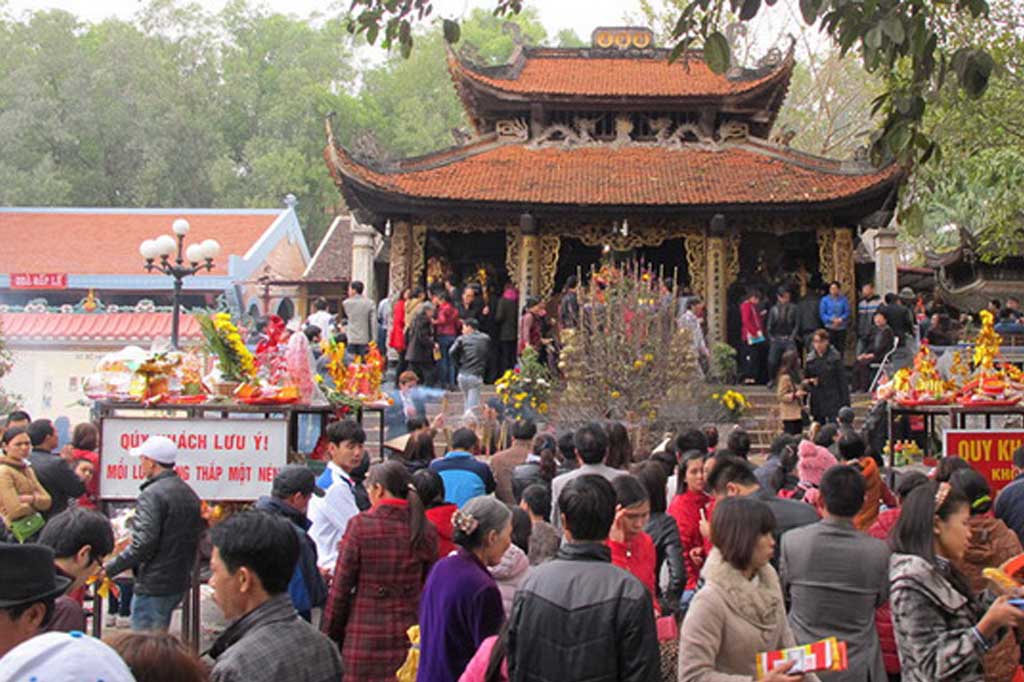 Khai ấn đền Trần, hội đền Bà Chúa Kho... và 10 lễ hội thú vị, độc đáo diễn ra trong "tháng ăn chơi"- Ảnh 9.