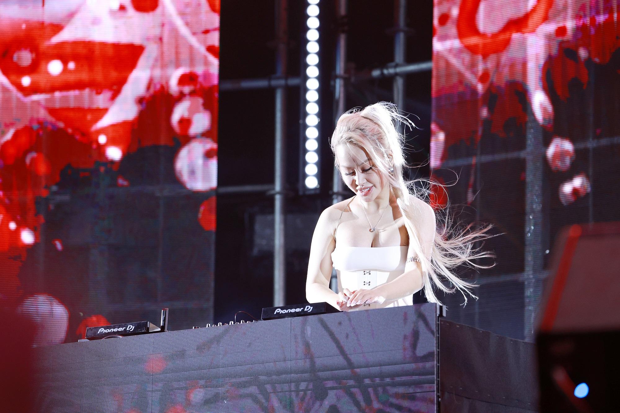 Phan Thiết: Hơn 50 DJ và MC hàng đầu Việt Nam đang hội ngộ tại Vibe Fest 2024- Ảnh 1.