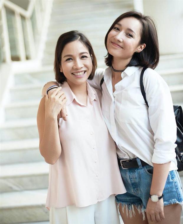 Diva Mỹ Linh tiết lộ bị con riêng của chồng cảnh giác trong lần đầu gặp gỡ, vỡ oà khi được nghe chữ này- Ảnh 1.
