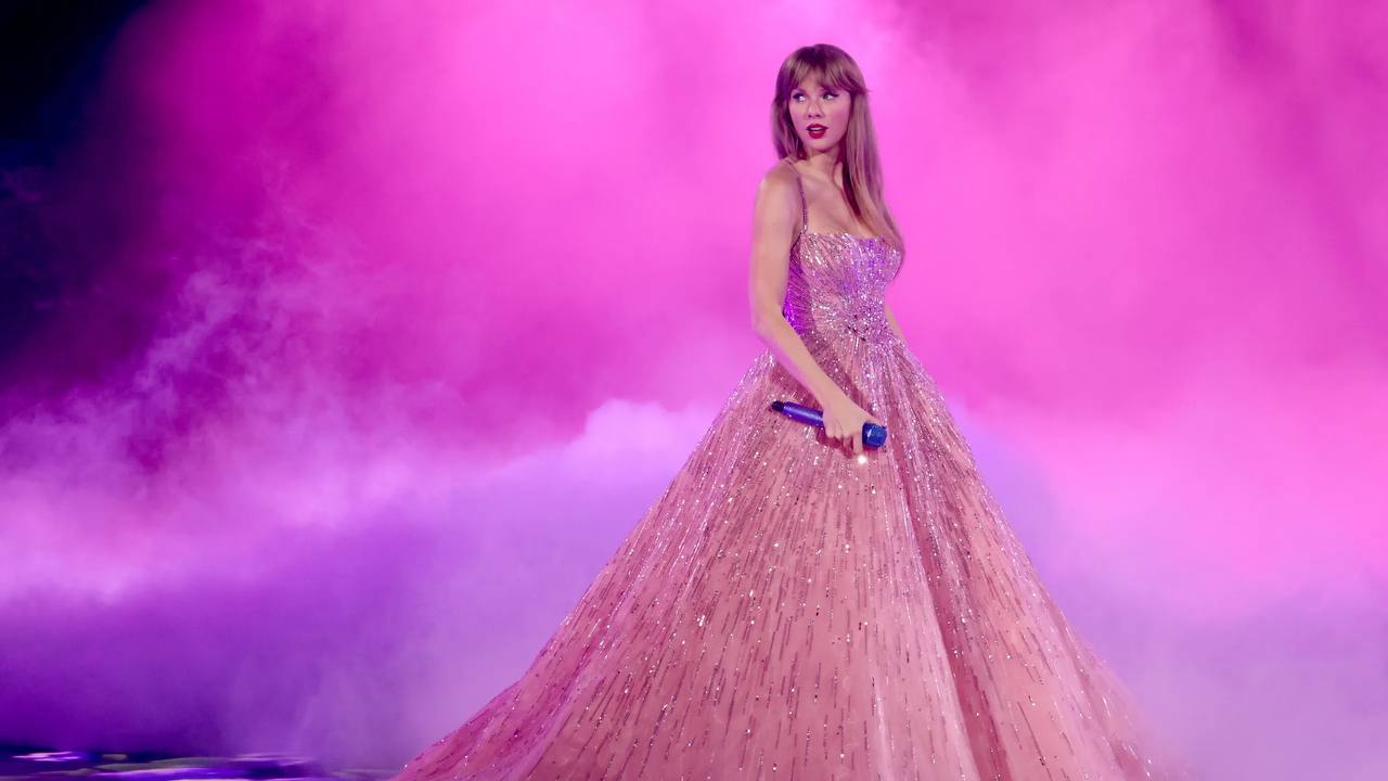 Vé máy bay đến Singapore “đắt khét” trước thềm show diễn của Taylor Swift - Ảnh 6. Vé máy bay đến Singapore “đắt khét” trước thềm show diễn của Taylor Swift - Ảnh 6.