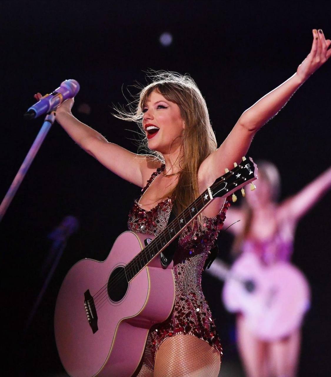 Vé máy bay đến Singapore “đắt khét” trước thềm show diễn của Taylor Swift - Ảnh 7. Vé máy bay đến Singapore “đắt khét” trước thềm show diễn của Taylor Swift - Ảnh 7.