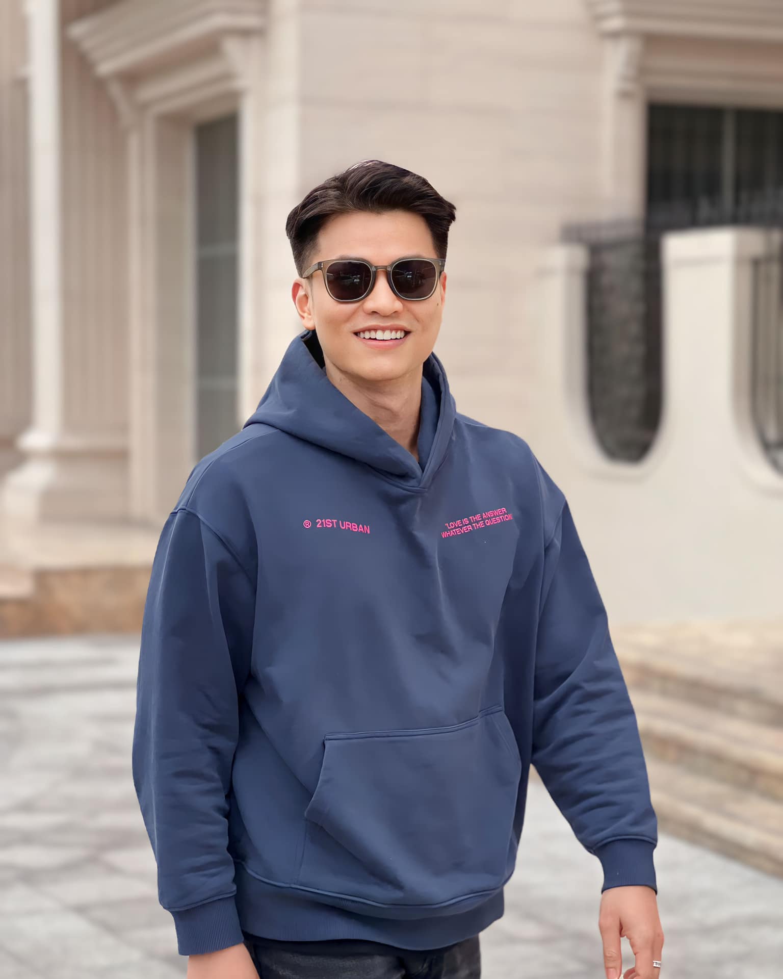 Ninh Dương Story ăn ý từ cách lên đồ: Không cần mặc y hệt vẫn đủ để chứng minh "chúng mình là 1 đôi"- Ảnh 9. Ninh Dương Story ăn ý từ cách lên đồ: Không cần mặc y hệt vẫn đủ để chứng minh "chúng mình là 1 đôi"- Ảnh 9.