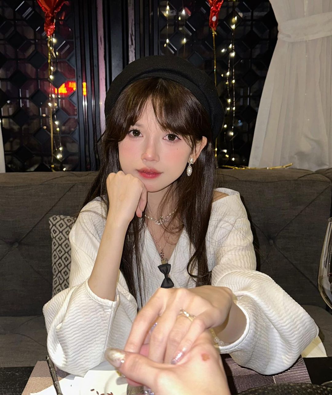 "Búp bê thẩm mỹ": Tài khoản 5 triệu xin thêm bố mẹ 195 triệu sửa full mặt, nhan sắc hiện tại có đỉnh?- Ảnh 6.