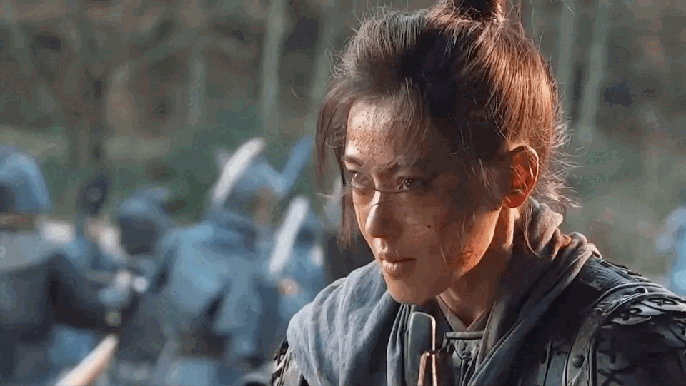 Mỹ nhân giả trai đẹp vô thực, thần thái đúng chuẩn “đấng nam nhi” còn có cảnh khoe lưng trần gây sốc- Ảnh 4.