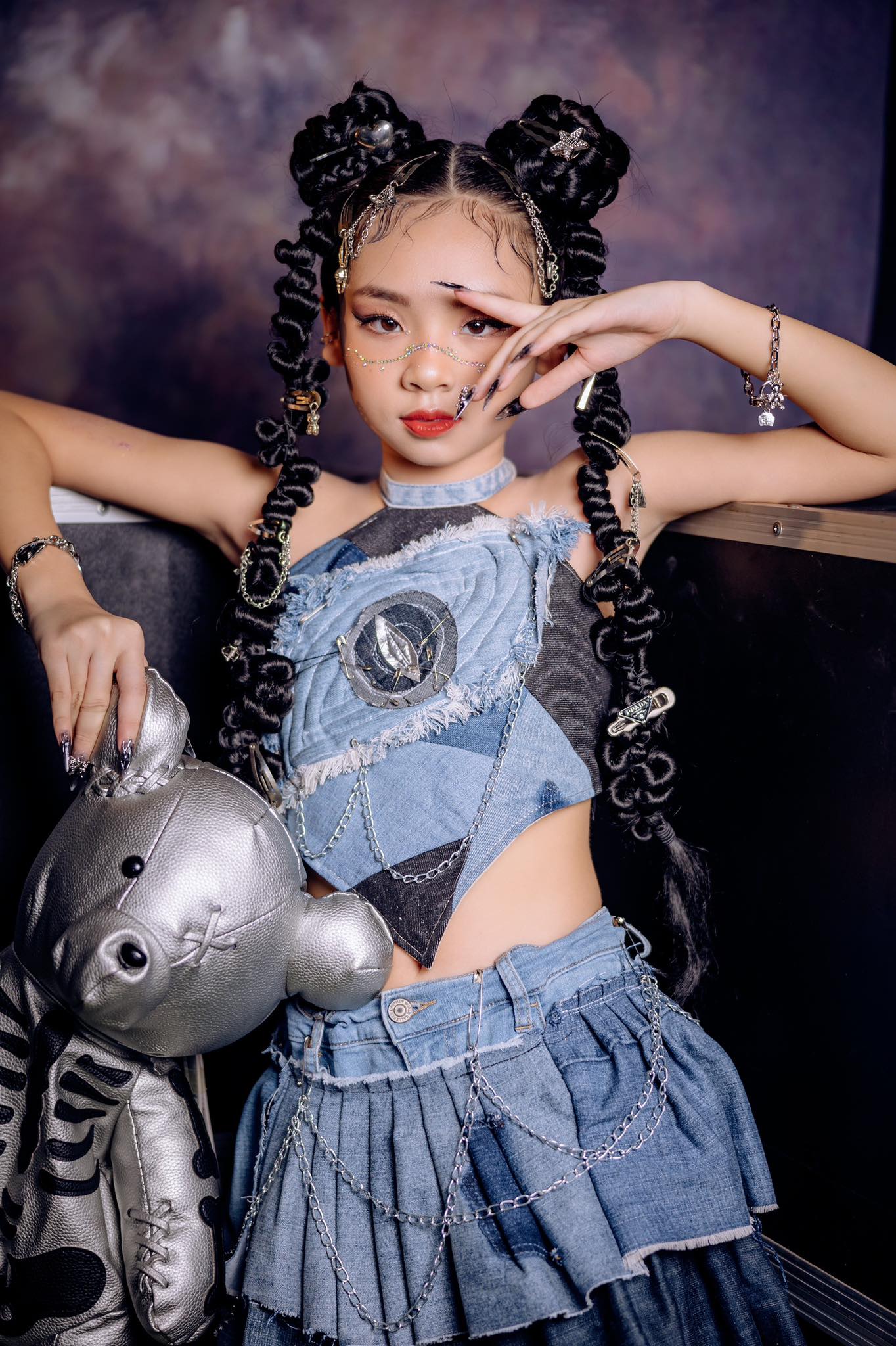 Dancer nhí được ví như "viên kim cương" trên sàn diễn thời trang Hà thành là ai?- Ảnh 6.