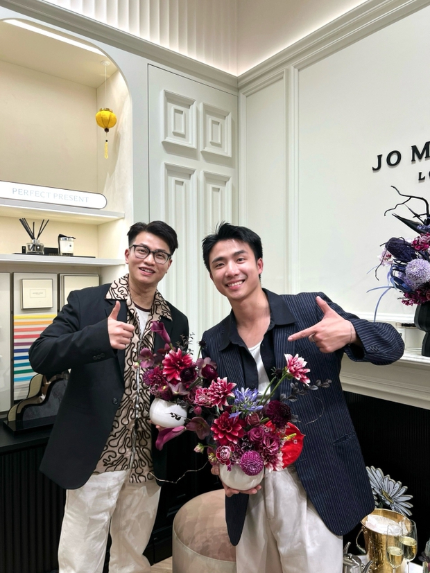 Ninh Anh Bùi - “Âm iu ơi” lọt top tìm kiếm khi mở "cuộc họp" dài gần 1 tiếng, nhân viên công ty phấn khích- Ảnh 2.