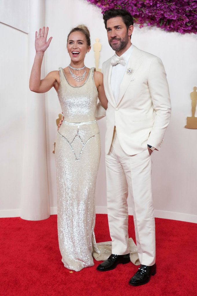 Thảm đỏ Oscar 2024: Jennifer Lawrence, &quot;bạn gái Người Nhện&quot; Zendaya cùng dàn mỹ nhân Hollywood đình đám đọ dáng cực gắt - Ảnh 20.