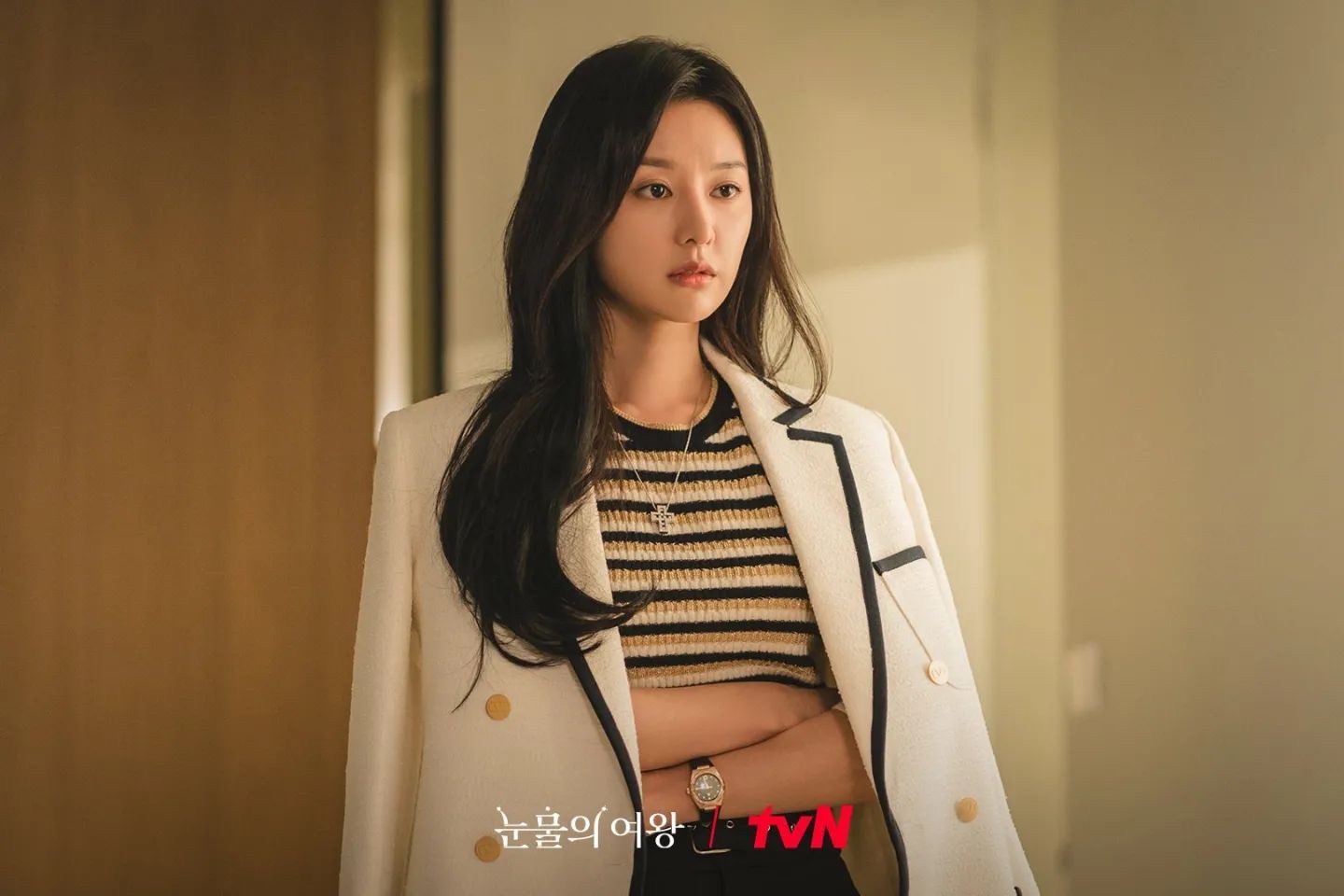 "Nguyên mẫu” của Kim Ji Won trong phim là đại công chúa Samsung: Style lẫn thần thái đều “khớp lệnh”?- Ảnh 16. "Nguyên mẫu” của Kim Ji Won trong phim là đại công chúa Samsung: Style lẫn thần thái đều “khớp lệnh”?- Ảnh 16.