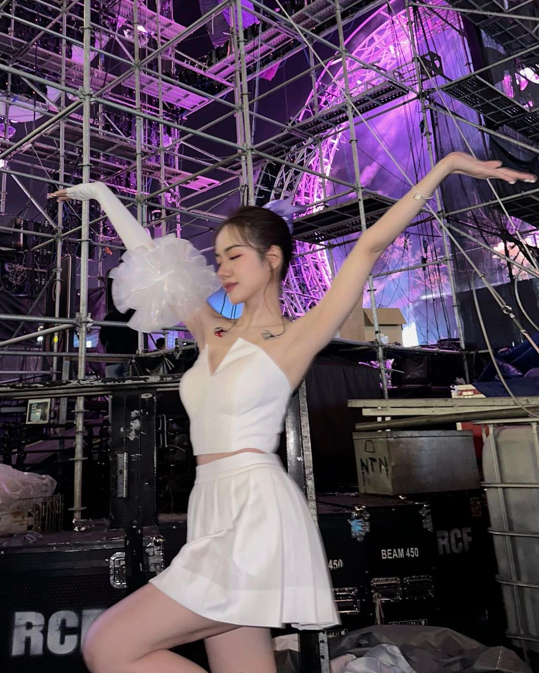 "Vợ quốc dân" Phương Ly có chiêu "cơi nới" chiều cao từ 1m55 thành 1m65 chỉ với 3 item cơ bản- Ảnh 12.