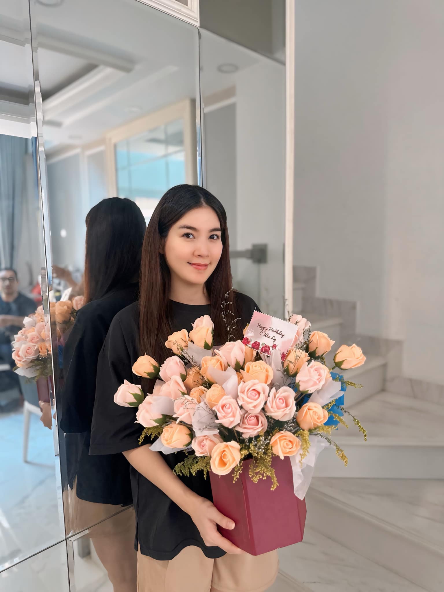 Kha Ly lộ loạt dấu hiệu nghi vấn đang mang thai sau 8 năm mắc bệnh khó có con- Ảnh 6.