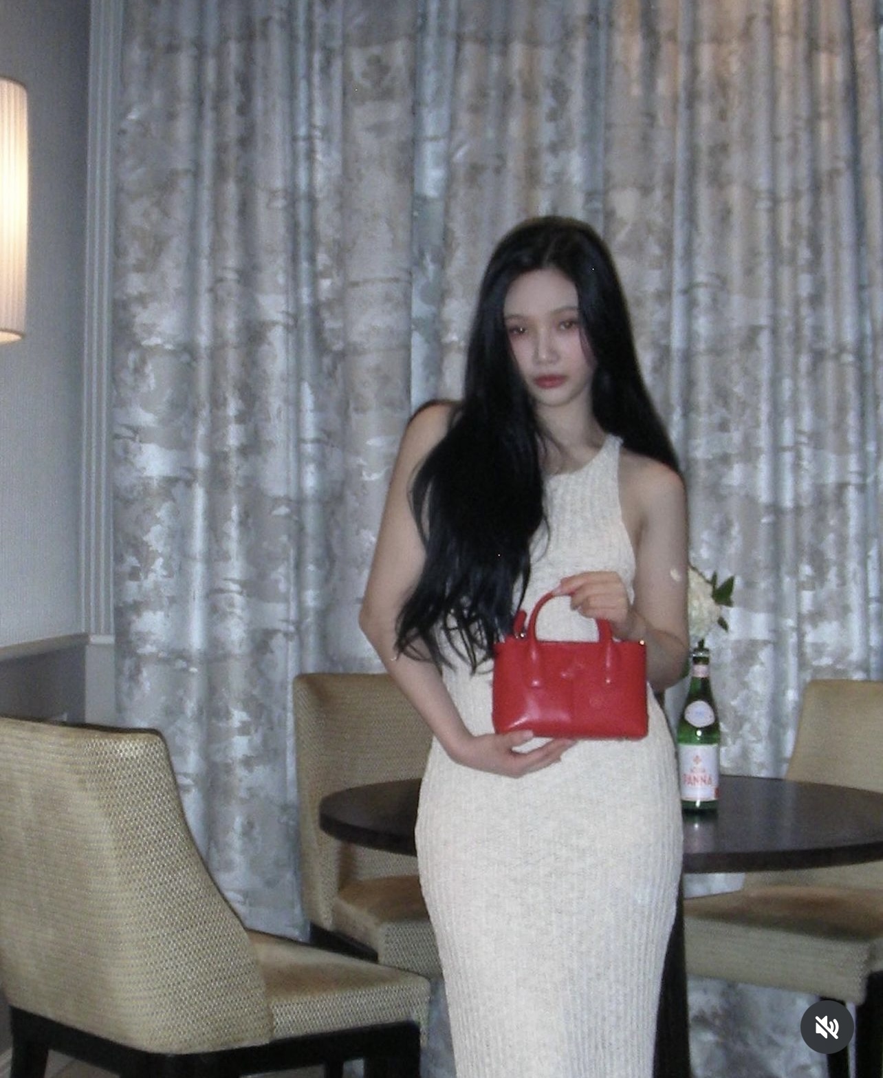 Lại không nhận ra mỹ nhân Red Velvet trong loạt ảnh mới, do cắt mí hay chỉnh ảnh quá tay?- Ảnh 6.