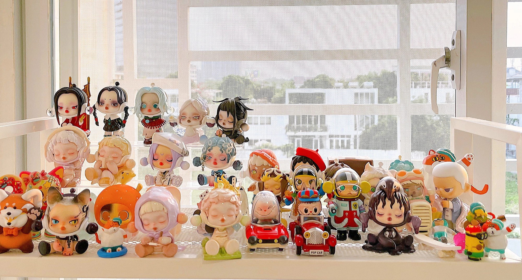 Có một thú chơi "nhân phẩm" đập hộp mới biết bên trong có gì, hóa ra nhiều chị em văn phòng cũng mê đắm- Ảnh 1. Có một thú chơi "nhân phẩm" đập hộp mới biết bên trong có gì, hóa ra nhiều chị em văn phòng cũng mê đắm- Ảnh 1.