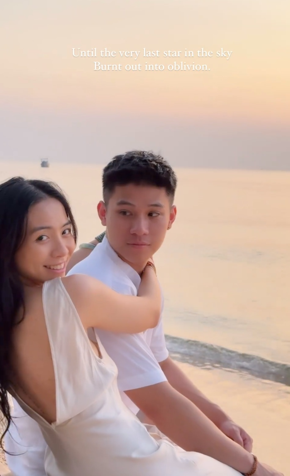 Chồng Đặng Tiểu Tô Sa: Thiếu gia kín tiếng, trước khi kết hôn từng có 7 năm làm bạn thân với "tiểu thư Hà Thành"- Ảnh 16.