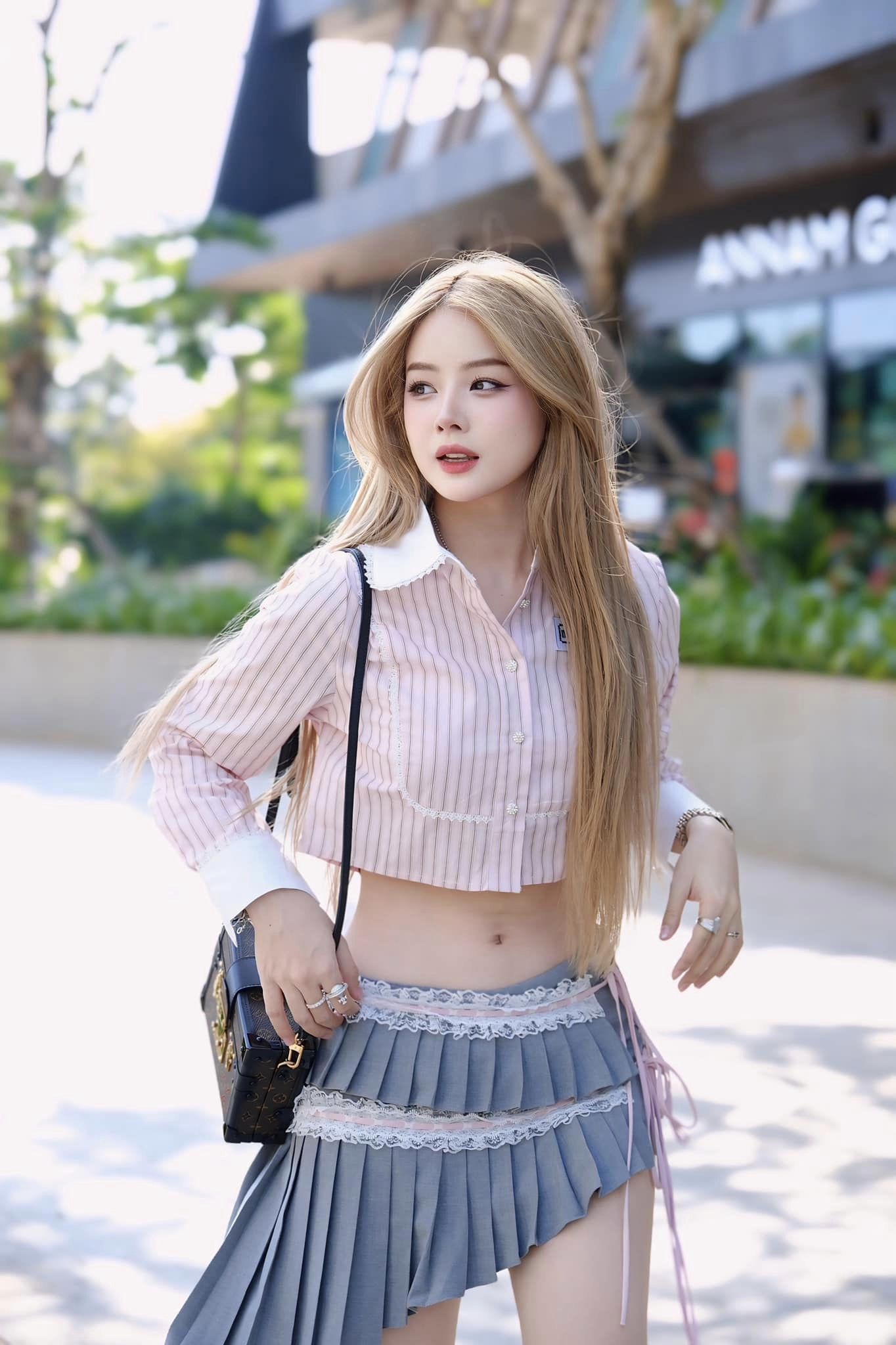 Diện mạo mới của DJ Mie hậu chia tay Hồng Thanh: Nhan sắc lên hương, 1 thay đổi gây sốt- Ảnh 1.