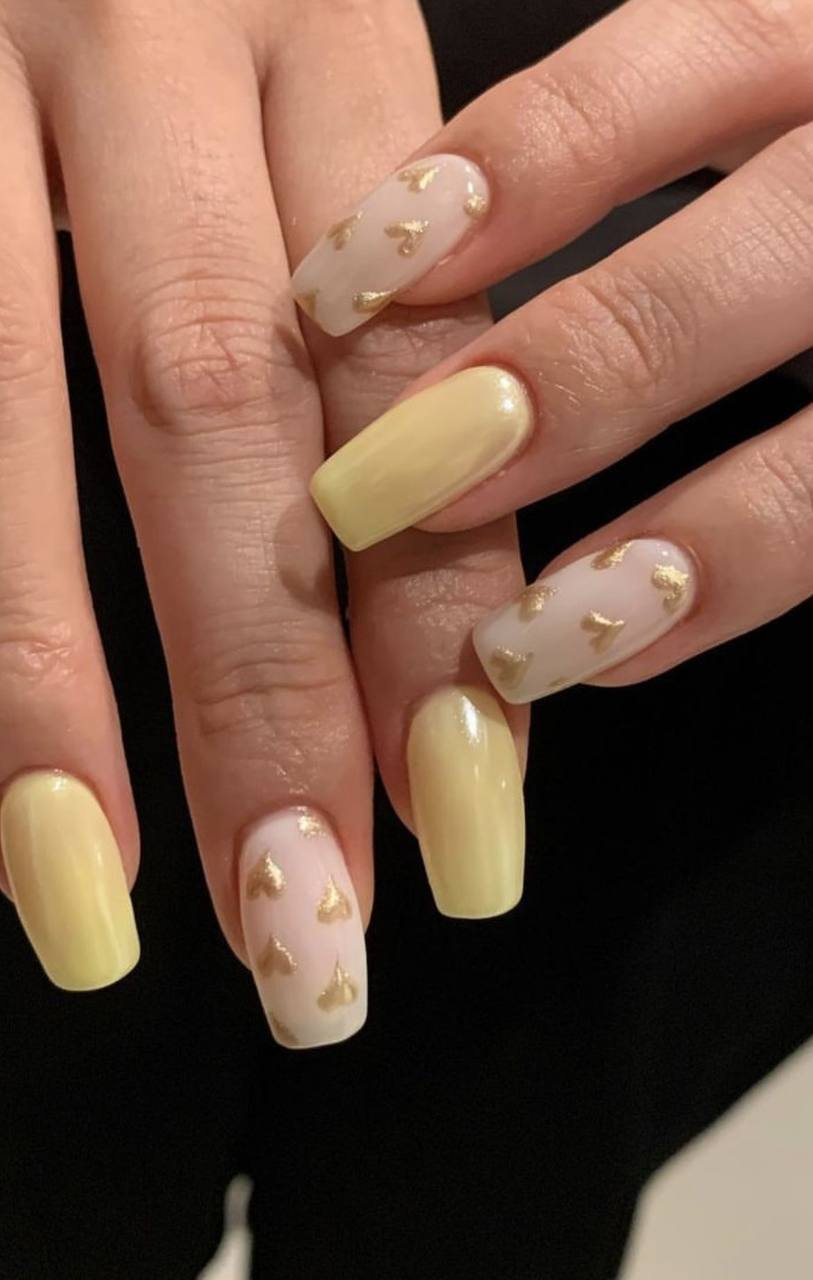 Màu nail hot trend 2024: Vừa được Selena Gomez lăng xê nhiệt tình, lại hợp với mọi tone da- Ảnh 2.