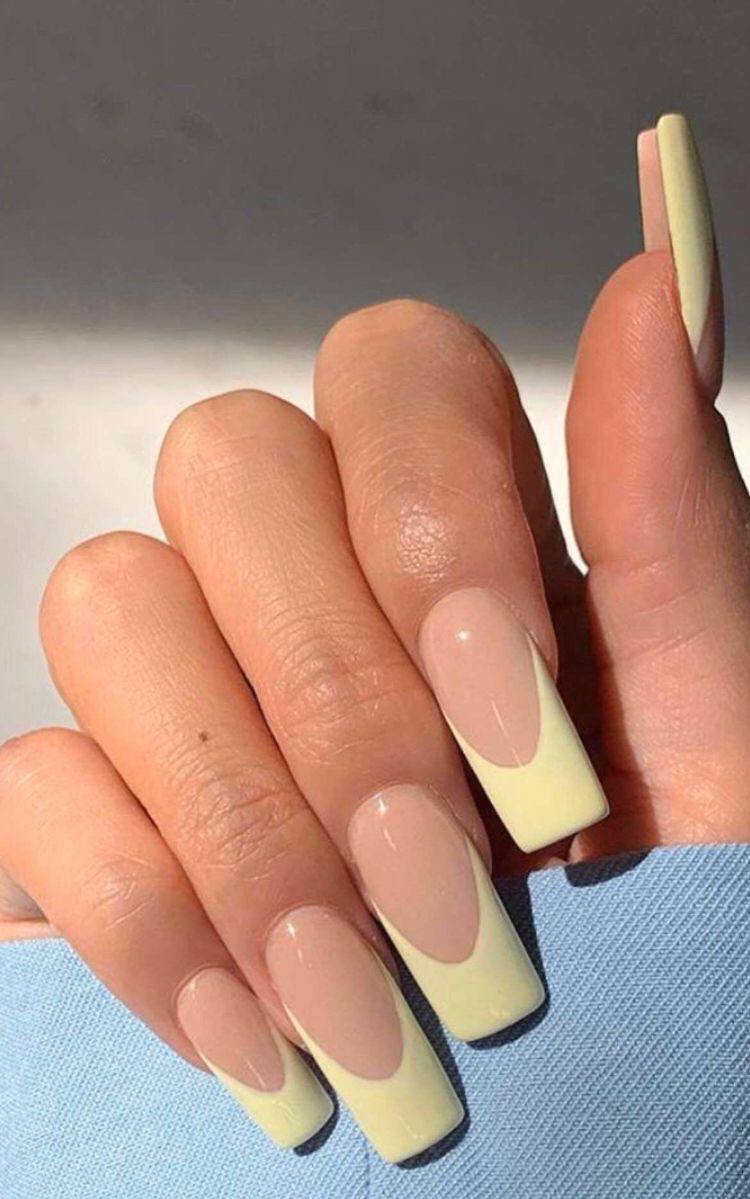 Màu nail hot trend 2024: Vừa được Selena Gomez lăng xê nhiệt tình, lại hợp với mọi tone da- Ảnh 5.