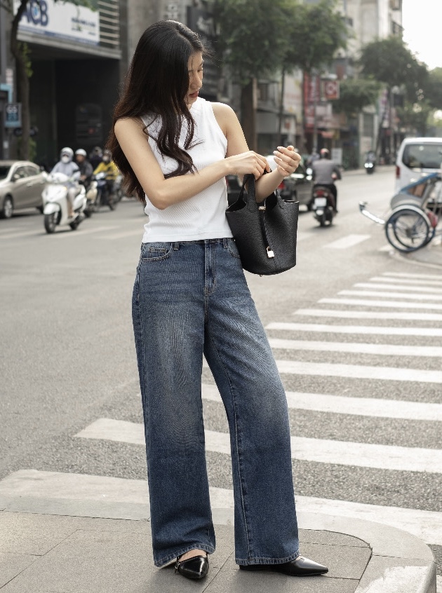 Ngắm style đời thường của mỹ nhân đẹp nhất màn ảnh Hoa ngữ hiện tại: Mê cách nàng phối đồ chuẩn "ngoan xinh yêu"- Ảnh 21.