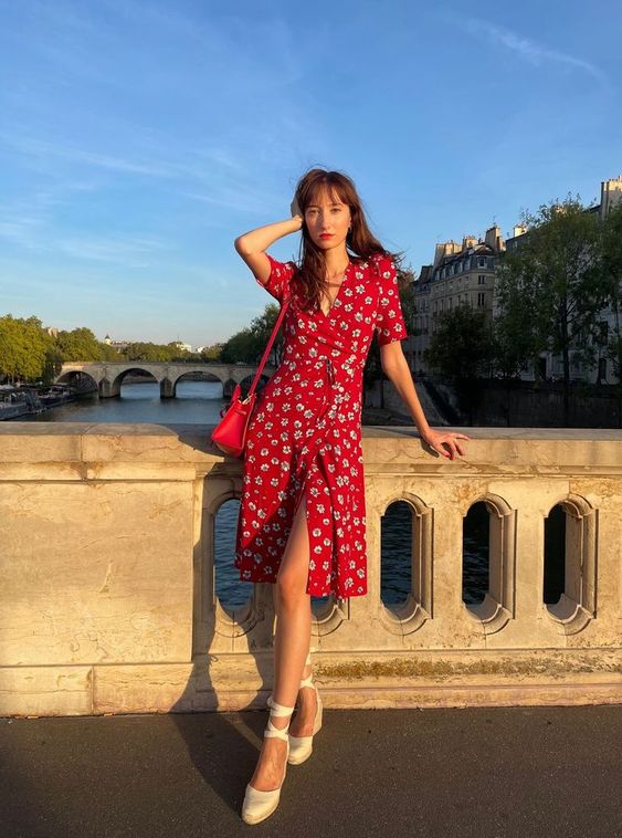 Để bước vào mùa hè với style xinh như mộng, chị em học phụ nữ Pháp sắm đủ 5 item sau- Ảnh 6.