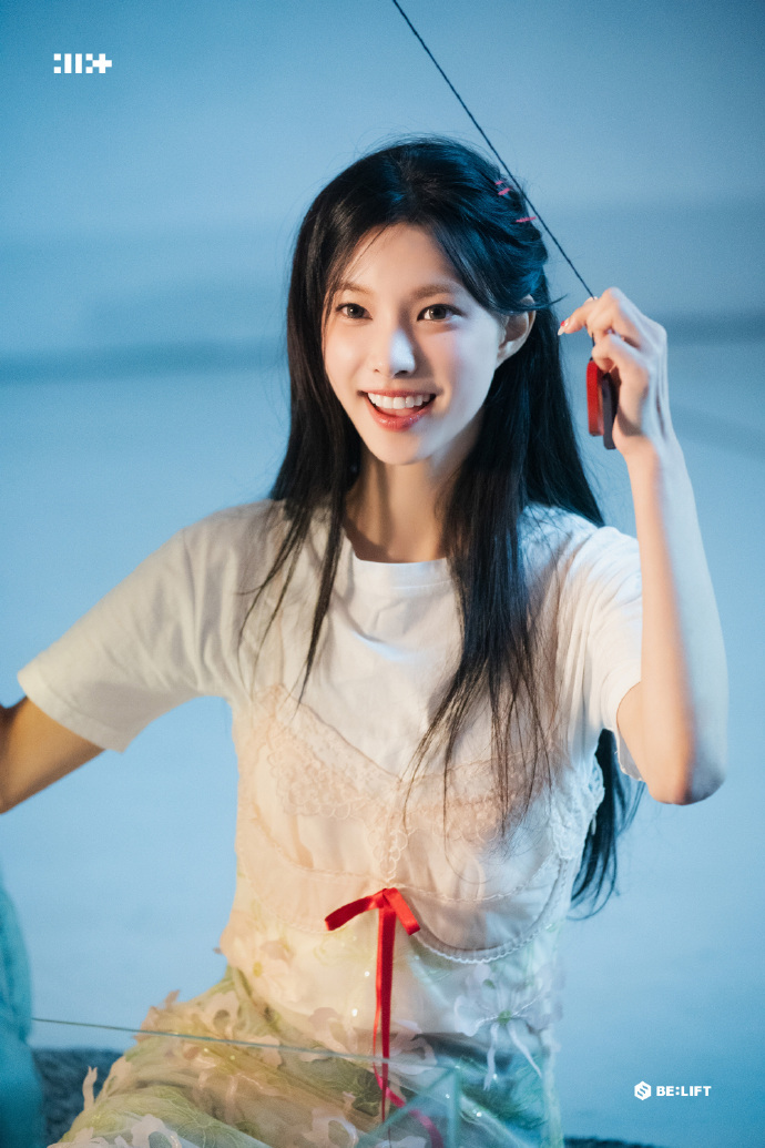 Tân binh K-Pop bỗng hot rần rần trên Weibo vì có ngoại hình giống hoàng hậu trong "Chân Hoàn Truyện"- Ảnh 7.