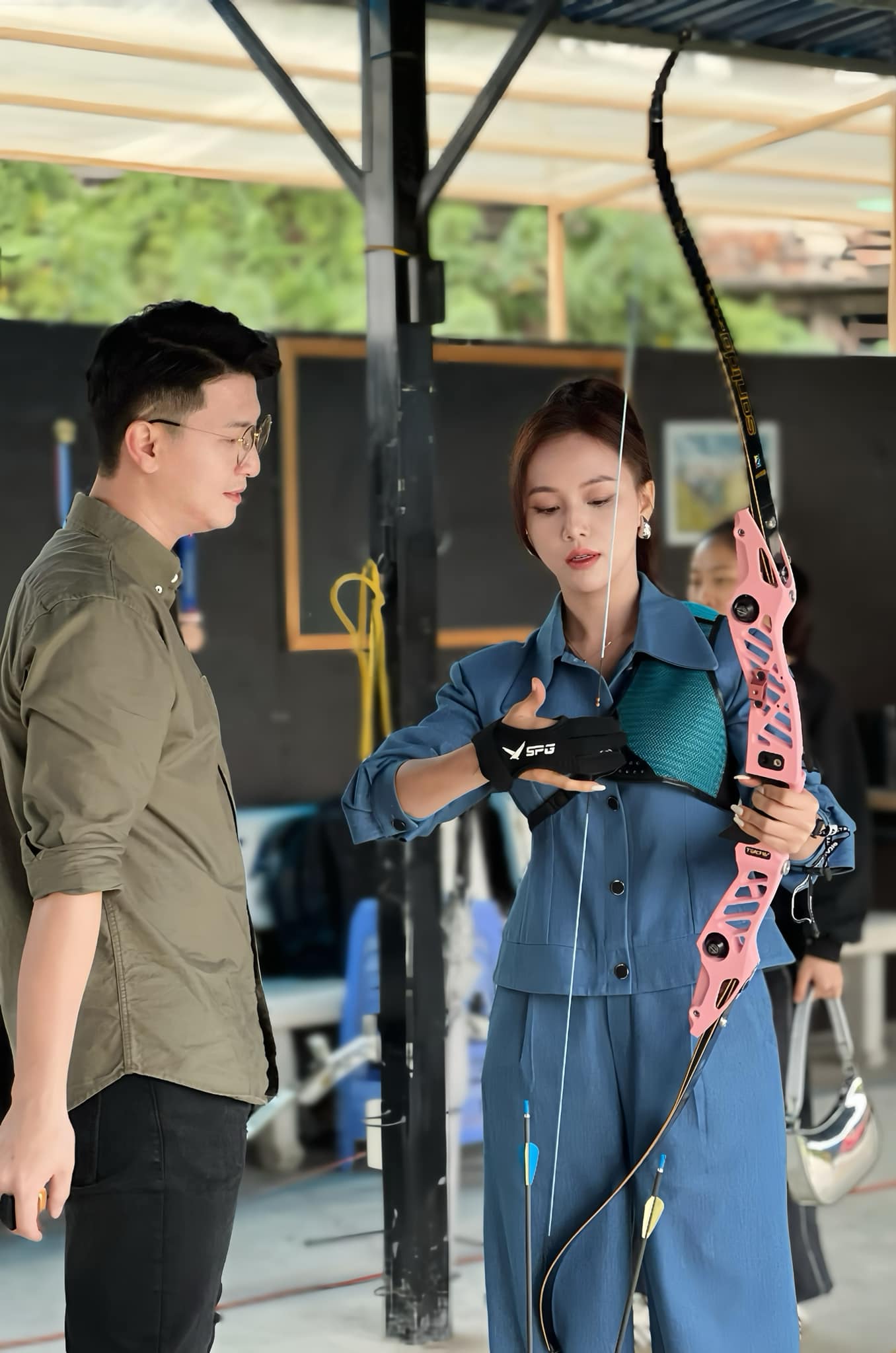"Hải quạt" ngày nào thành nữ tổng tài VTV: Style trong phim bị chê nhưng vòng eo của mẹ 1 con không thể rời mắt- Ảnh 4.