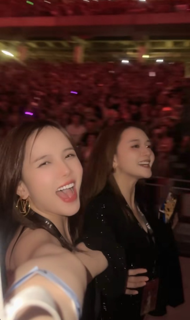 Chị em Thiều Bảo Trâm check-in concert Taylor Swift, "flex" vị trí vé xịn xò để đu idol- Ảnh 5.