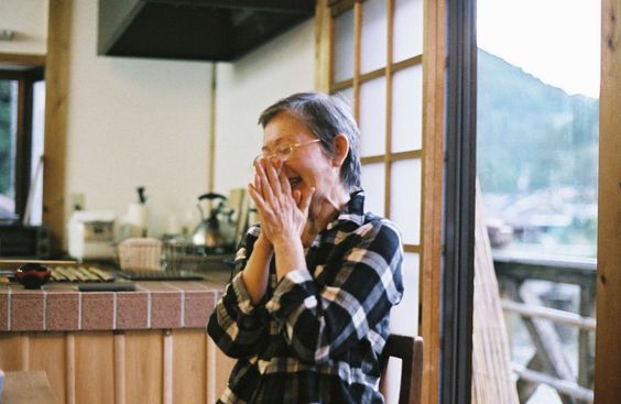 Tiết kiệm tiền và không tiết kiệm khác nhau như thế nào? Về già, nhìn vào 4 điểm này mới giật mình tỉnh ngộ- Ảnh 2. Tiết kiệm tiền và không tiết kiệm khác nhau như thế nào? Về già, nhìn vào 4 điểm này mới giật mình tỉnh ngộ- Ảnh 2.