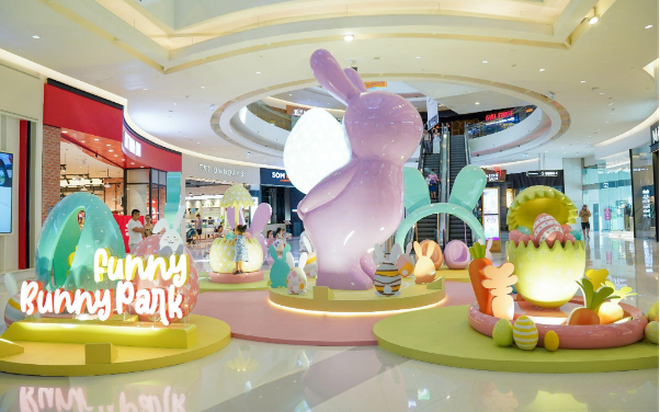 Thỏ "khổng lồ", trứng Phục Sinh đầy màu sắc đang chờ đợi các bé đến Crescent Mall khám phá- Ảnh 1.