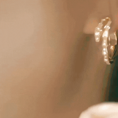 Kim Ji Won lên đồ "báo thù" gần 1,3 tỷ trong tập 7 “Queen of Tears”: Đỏ rực hừng hực để dằn mặt chồng- Ảnh 4.